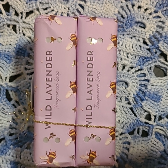 Set of 2 Lavender Soap - Picture 2 of 4